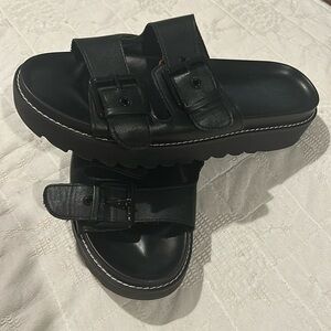 Black Women's Platform Sandals Madden NYC Size 9